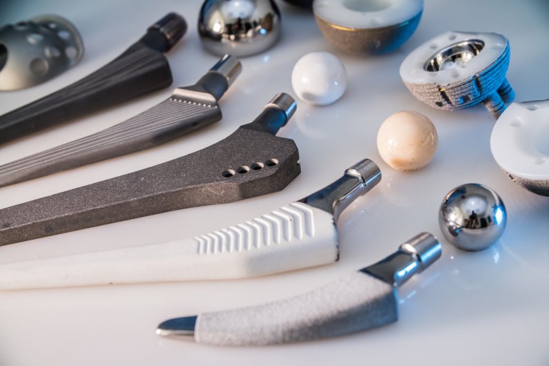 Hip replacements from titanium