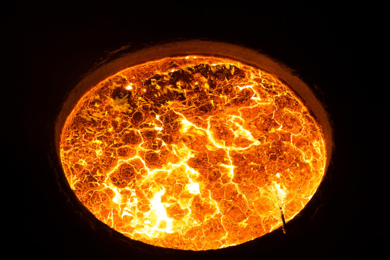 Molten metal